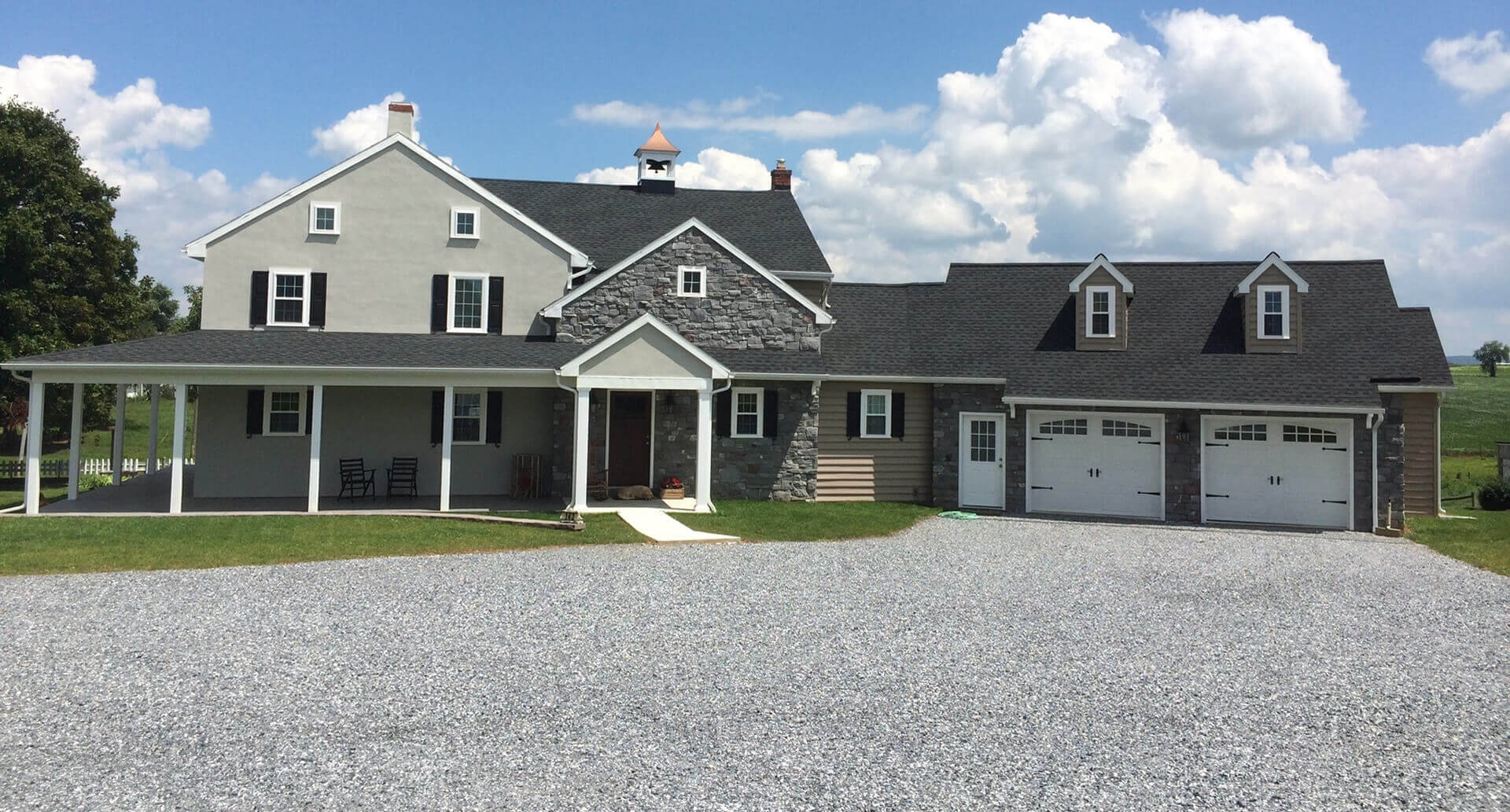 house with garage door
